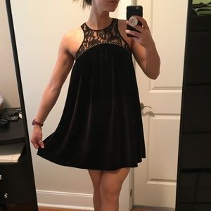 Ecote Velvet and Lace Shift Dress, Size Small